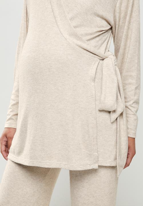 edit Maternity - Maternity long sleeve soft knit wrap cardi - taupe