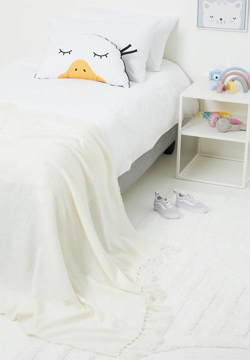 Sixth Floor - Acrylic boucle throw - cream