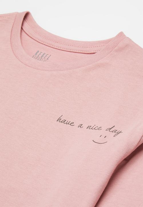 Rebel Republic - Graphic tee - dusty pink