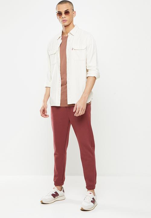 Jonathan D - Men's branded sweat pants - red
