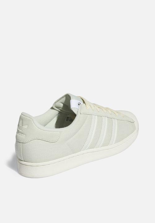 adidas Originals - Superstar - linen green/off white/ftwr white
