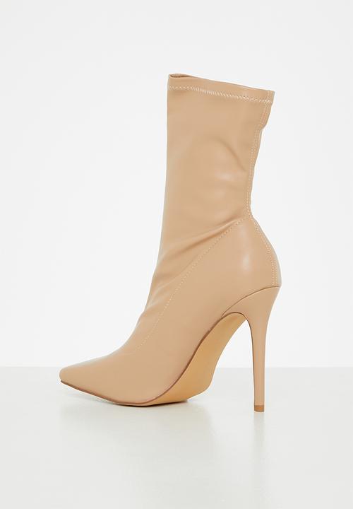 Public Desire - Lars sock ankle boot - ecru
