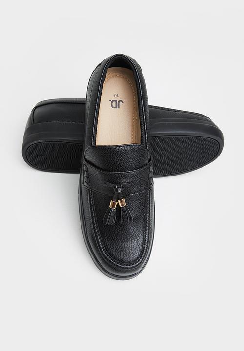 Jonathan D - J tassel - black