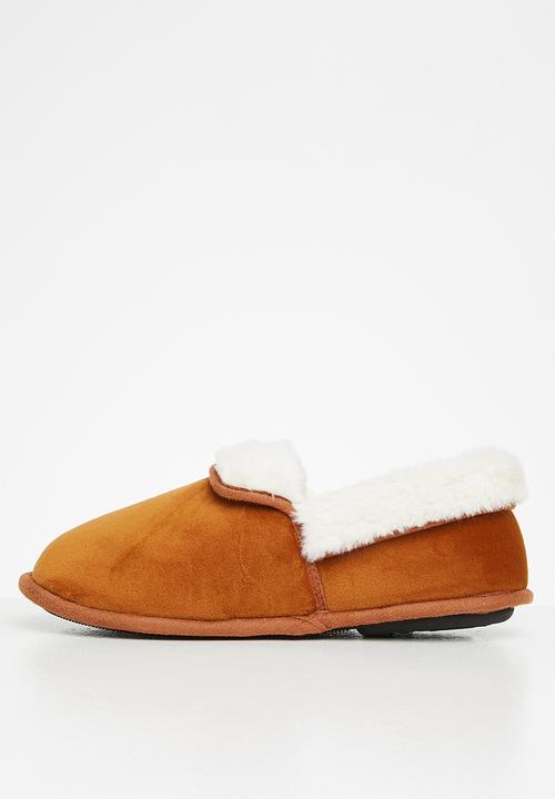 Hush Puppies - Lua slipper - amber brown stretchy velour