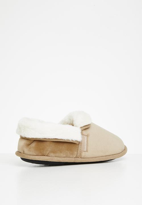 Hush Puppies - Lua slipper - tan stretchy velour