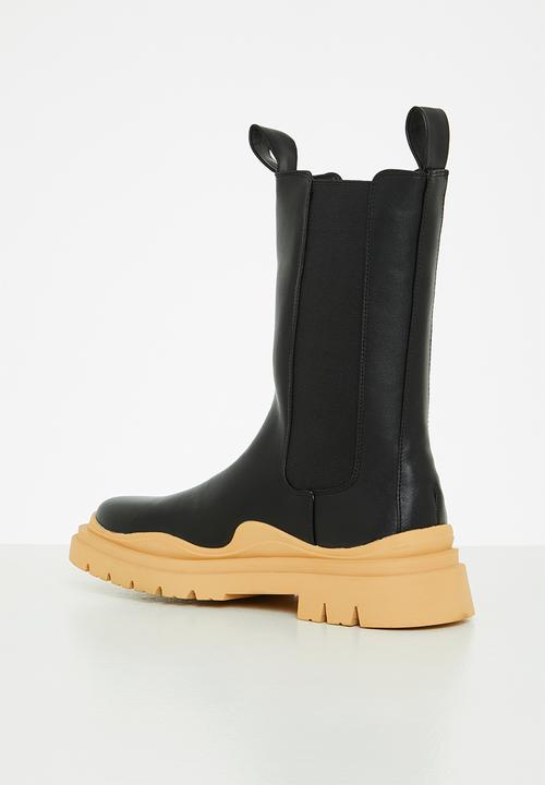 Public Desire - Oakley ankle boot - butter drench pu