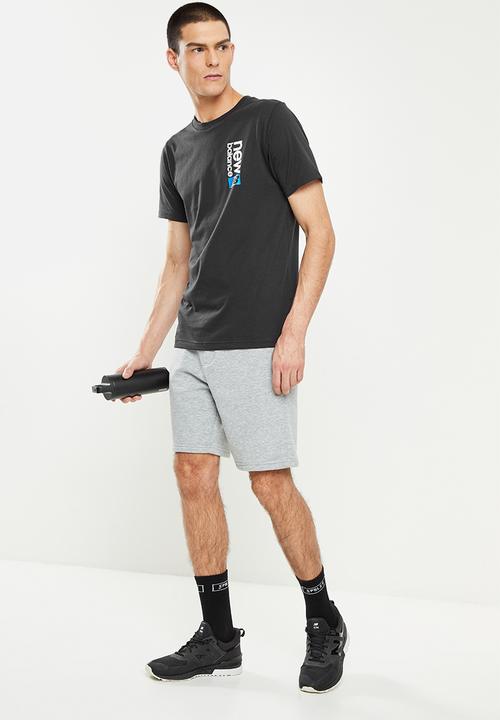 New Balance  - Nb classics nb tee - black