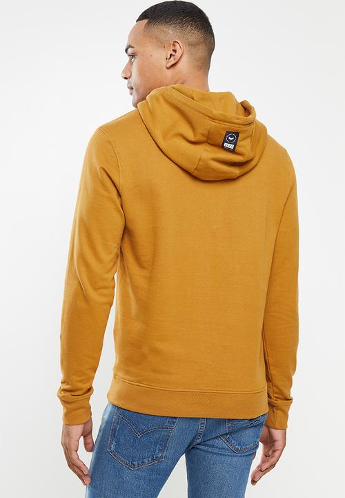 S.P.C.C - Nolan regular fit pullover hoodie  - tumeric