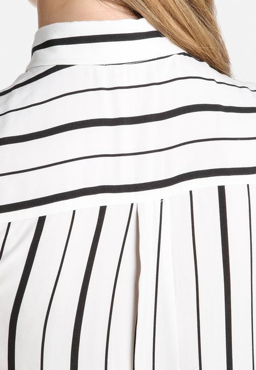 New Look - Elizabeth Stripe Sleeveless Shirt
