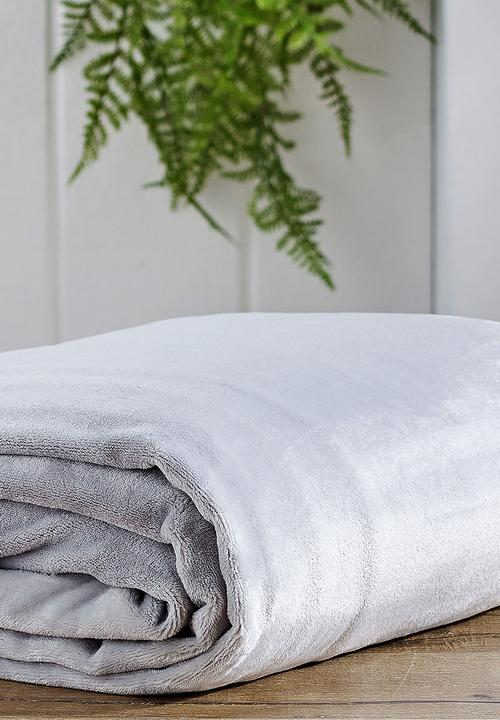 Linen House - Plush blanket - silver