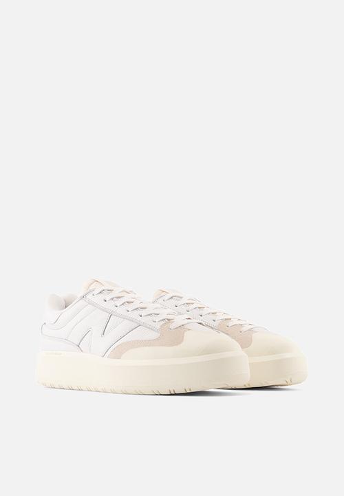 New Balance  - CT302