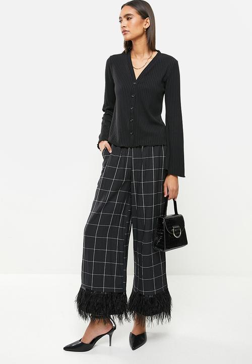 Me&B - Bellow sleeve ribbed button down top - black