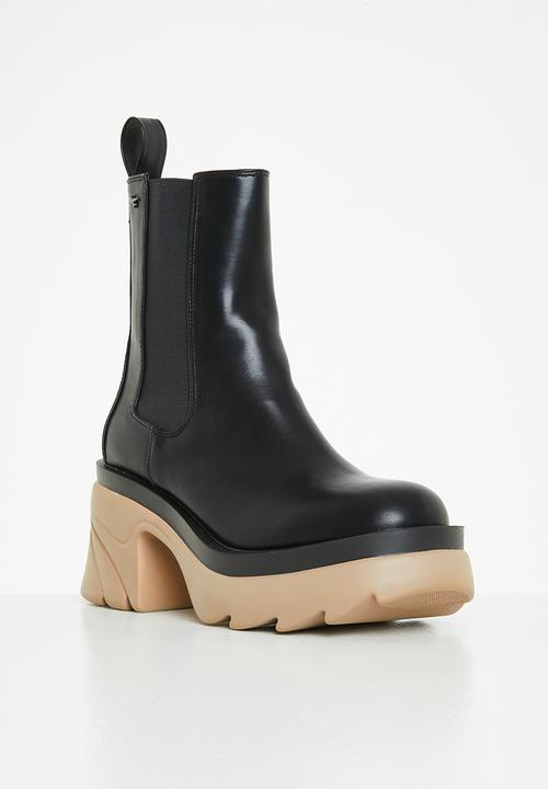 Rock & Co - Zingara 1 chelsea boot - neutral
