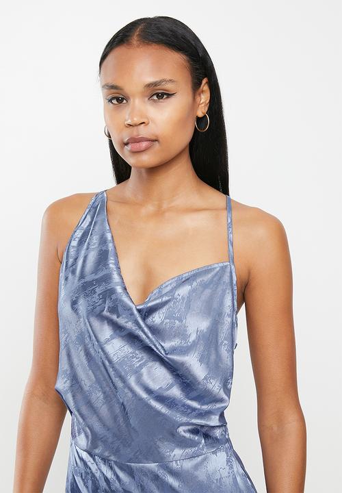 Missguided - Asym strap drape satin midi dress - blue