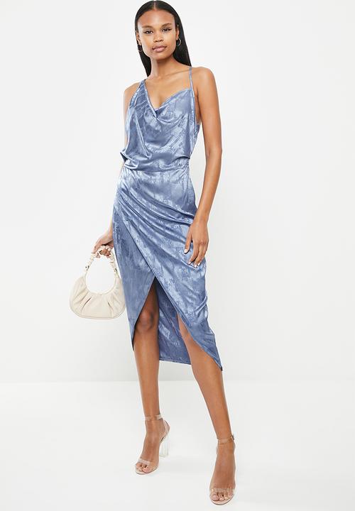 Missguided - Asym strap drape satin midi dress - blue