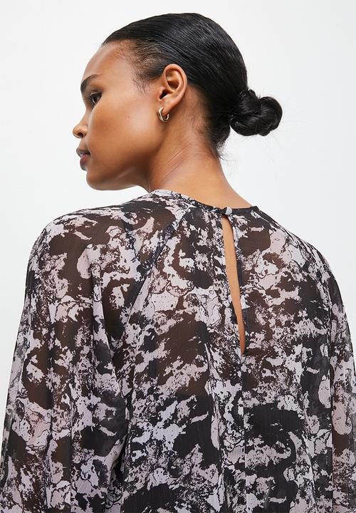 edit - Romantic balloon sleeve blouse - multi 