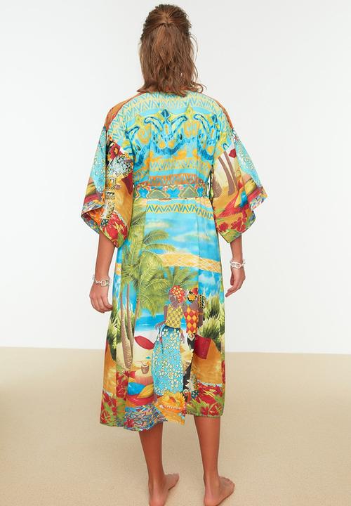 Trendyol - Tropical patterned kimono kaftan   - multi