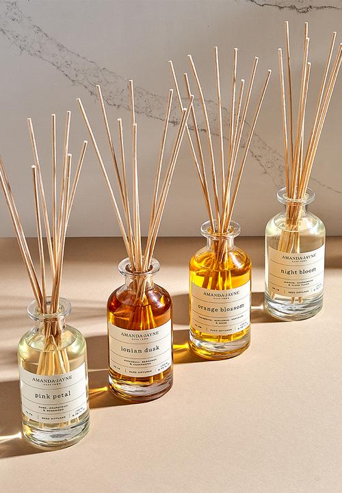 Amanda Jayne - Night bloom scented reed diffuser