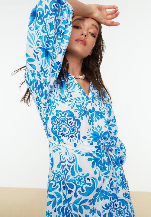 Trendyol - Ethnic pattern beach dress - blue