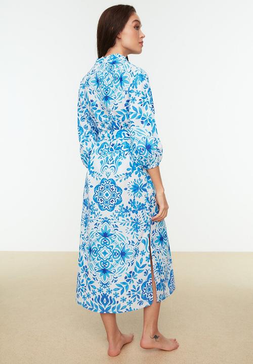 Trendyol - Ethnic pattern beach dress - blue