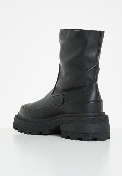 Missguided - Chunky textured sole sock boot - black