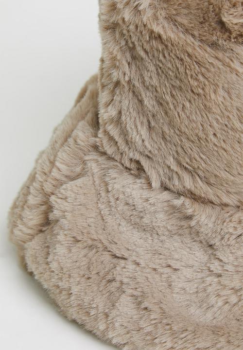 Superbalist - Faux fur bucket hat - taupe