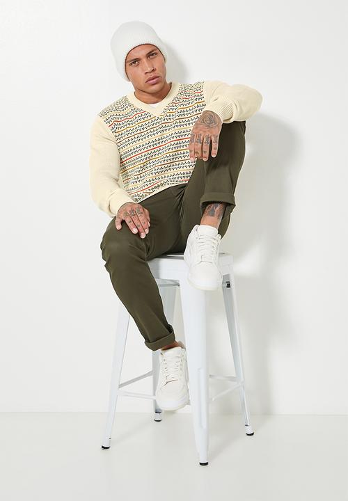 Superbalist - Slim fit pattern v-neck knit - multi