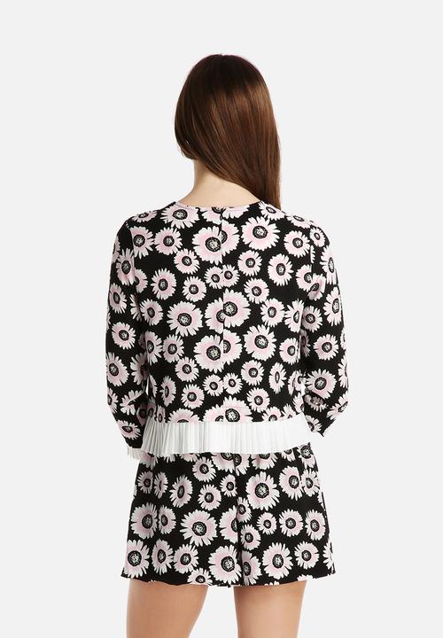 Dahlia - Pleat Hem and Cuff Sunflower Top