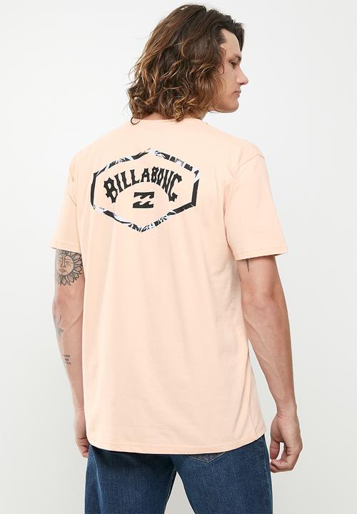 Billabong  - Exit arch short sleeve tee - dusty pink