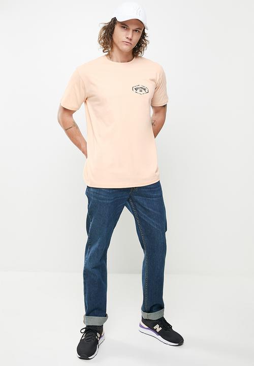 Billabong  - Exit arch short sleeve tee - dusty pink