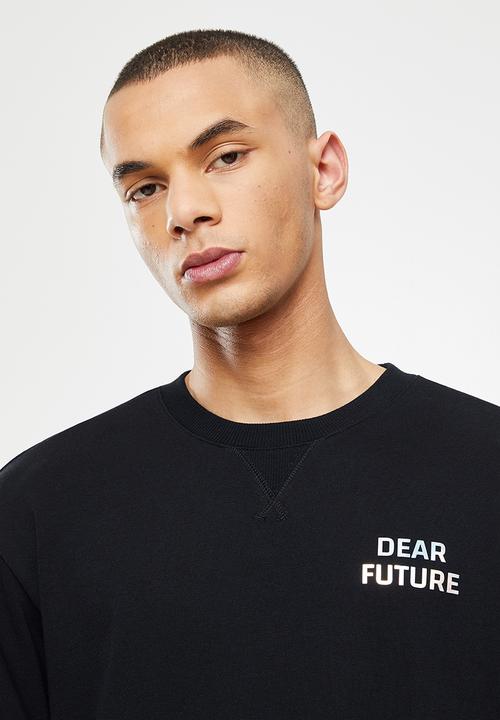 Giordano - Relaxed fit printed sweater - signature black