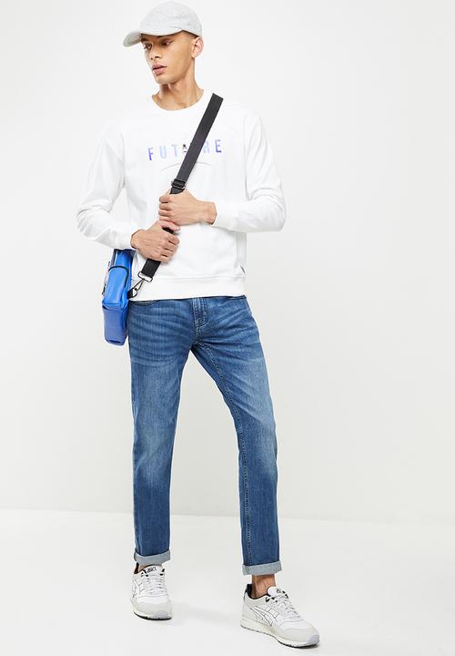 Giordano - Relaxed fit printed sweater - snow white