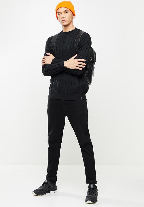 Jonathan D - Men's cable knit crew neck sweater - black