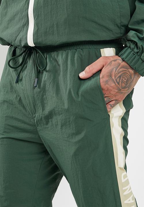 Jonathan D - Brady Elasticated Cuffs  Trackpants - olive