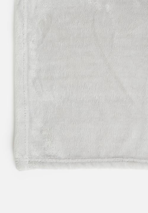 Linen House - Plush blanket - silver