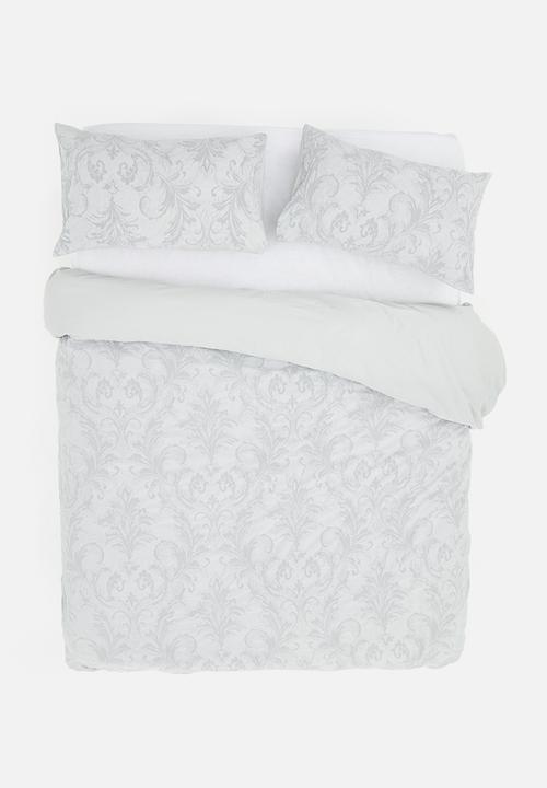 Linen House - Henrietta duvet cover set - silver