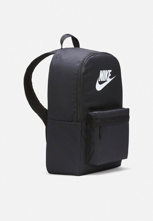 Nike - Nike Heritage Backpack 25L - Black/Black/White