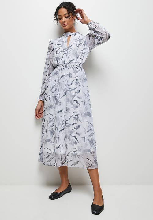 MILLA - Keyhole fit and flare midi dress - smoke pastel print