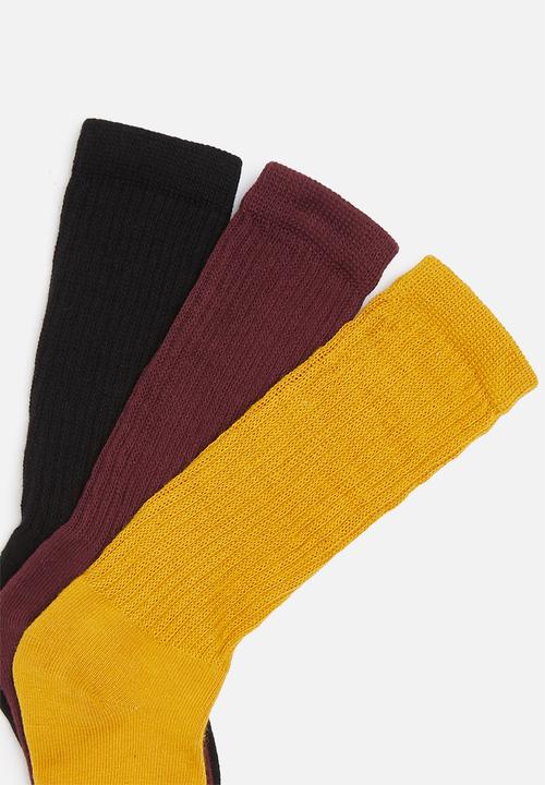 Rebel Republic - 3 pack socks - mustard, maroon & black