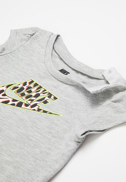 Nike - Nike top & legging set - pink foam