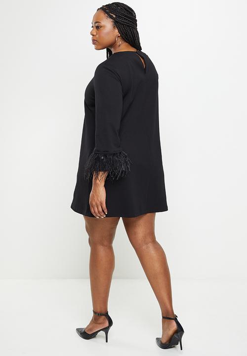 Me&B - Plus bellow sleeve cuff detail dress - black