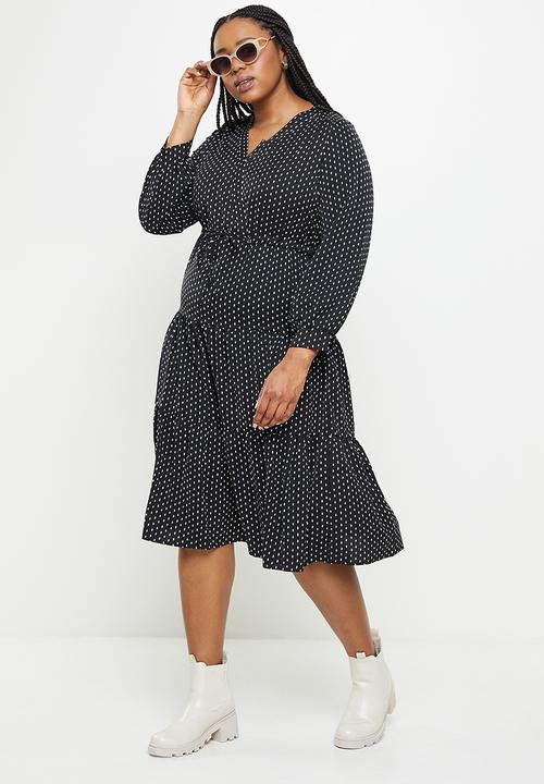 dailyfriday - Tiered belted midi- black