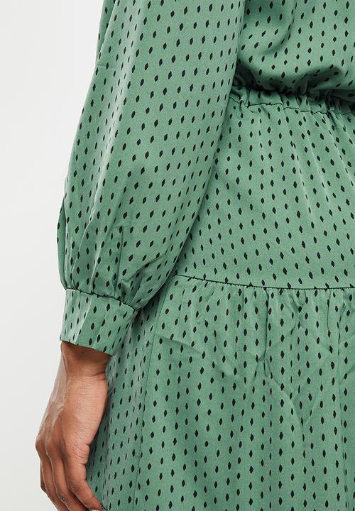 dailyfriday - Tiered belted midi1 - green