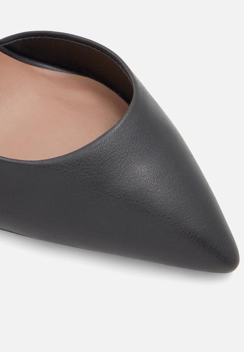 Call It Spring - Balaessi  court heel - black