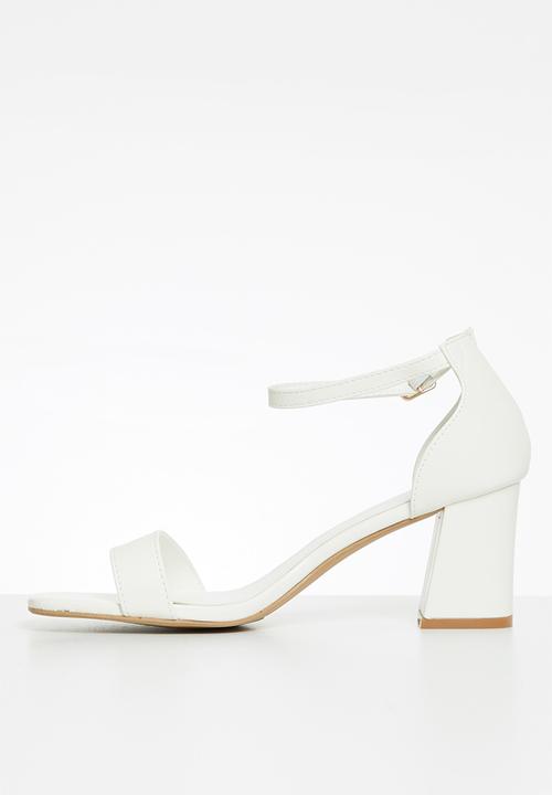 Superbalist - Carrie open block heel - white