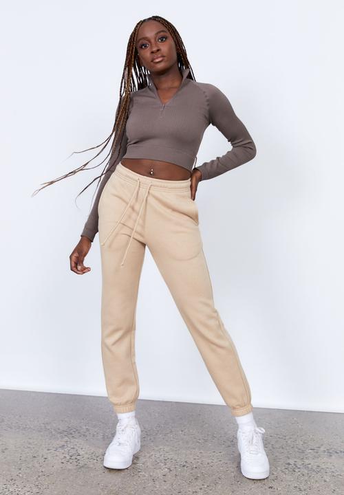 Factorie - Super high rise trackpant - neautral clay