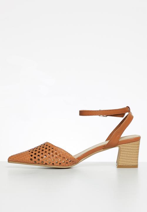 Superbalist - Sam closed block heel - tan