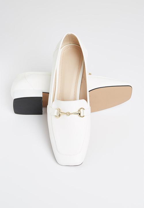 Trendyol - Snaffle trim loafer - white