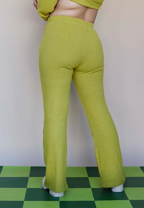 Me&B - Plus fluted hem pull on pant - green