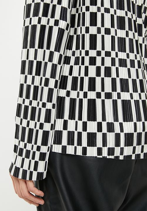 Me&B - Plisse with digital print top - black & white